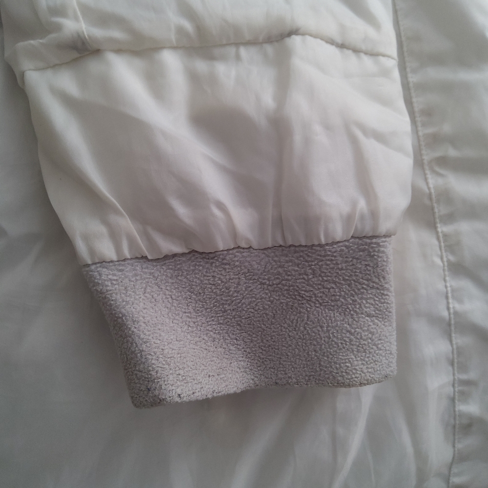 EDDIE BAUER PARKA XL - Picture 13 of 16